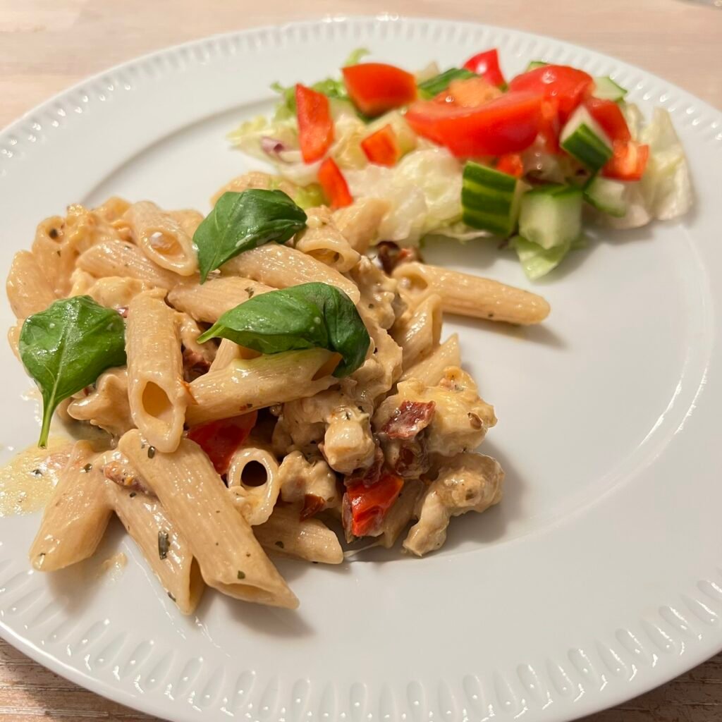 Kremet kyllingpasta - Chef Yatzy Kremet pasta